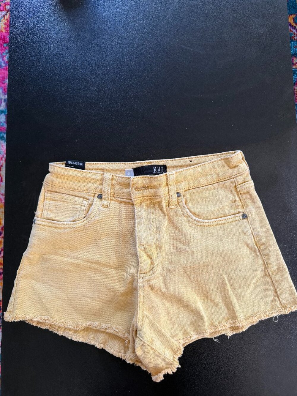 Kut from the Kloth Jane high rise short